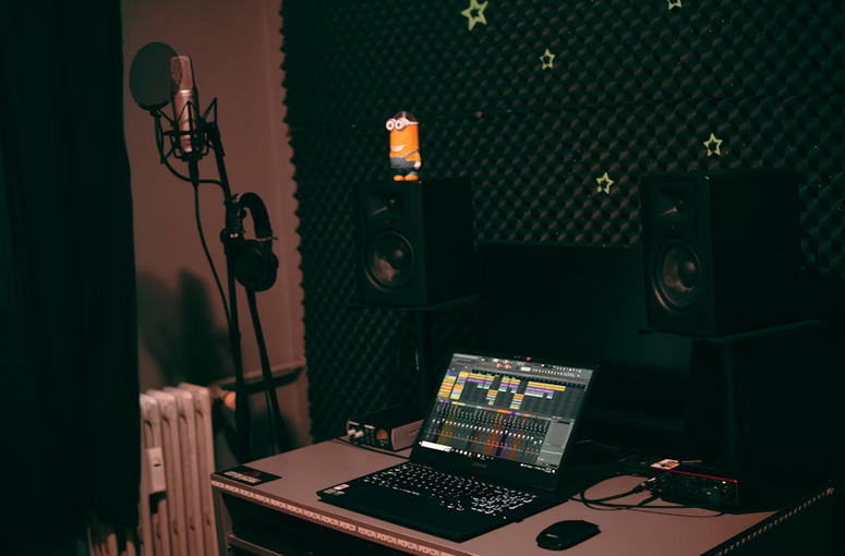 studio